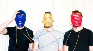three-trapped-tigers1