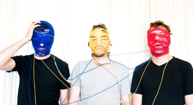three-trapped-tigers1